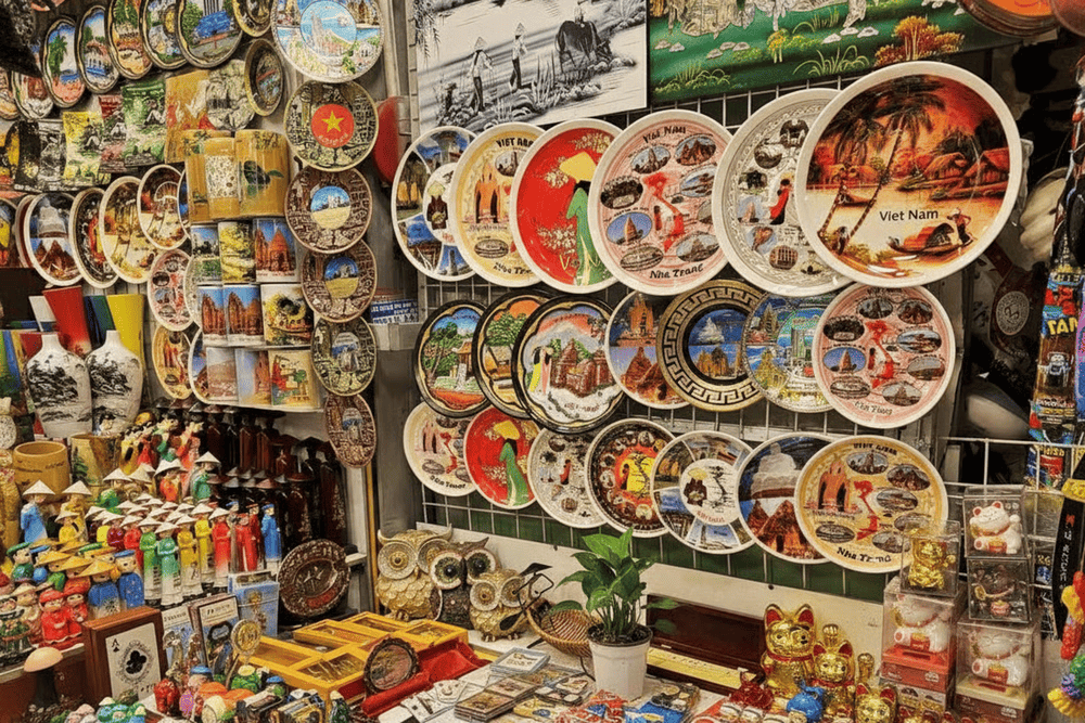 The souvenir items, crafted by local artisans in Nha Trang, showcasing authentic Vietnamese culture, are displayed at the market